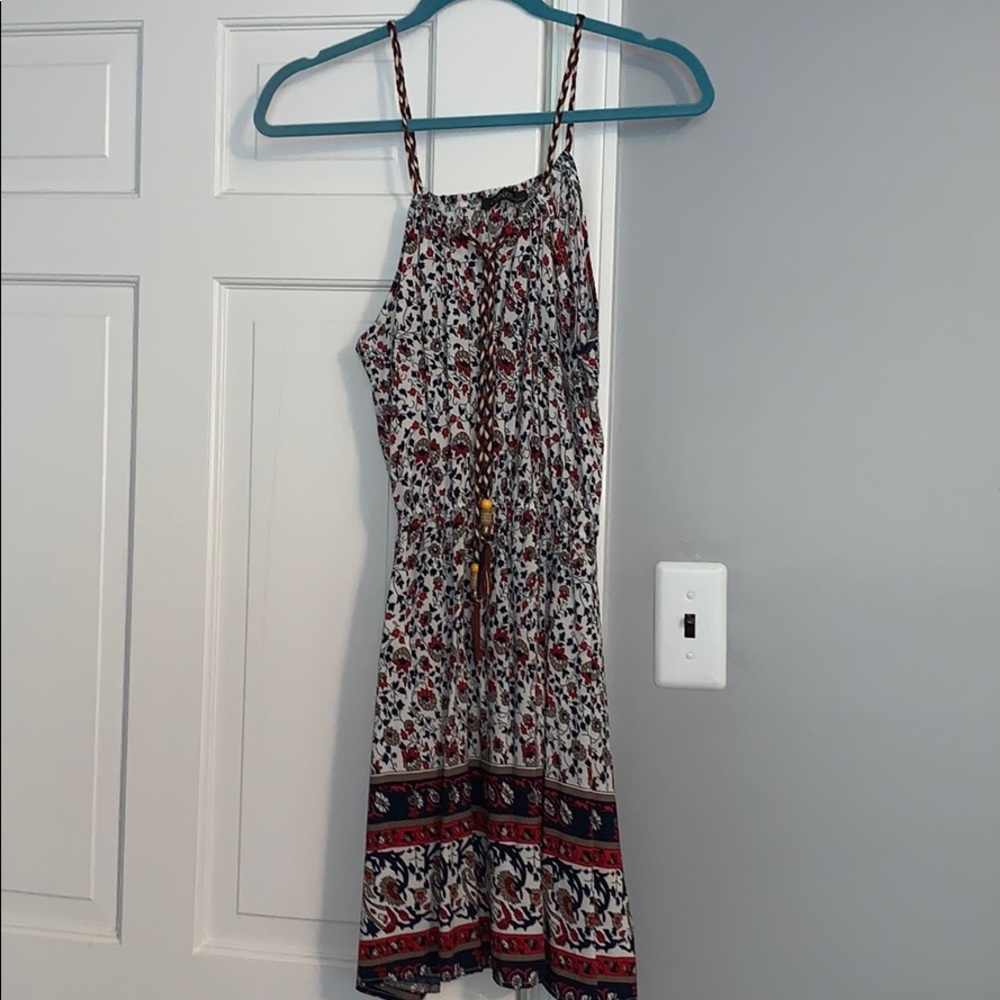Semi halter dress